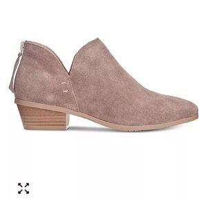 8.5 Elegant Suede Ankle Booties in Taupe Kenneth Cole